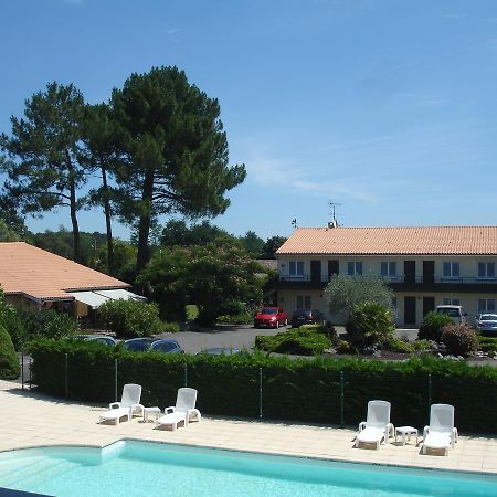 Hotel Restaurant Les Bruyeres Saint-Médard-en-Jalles Kültér fotó